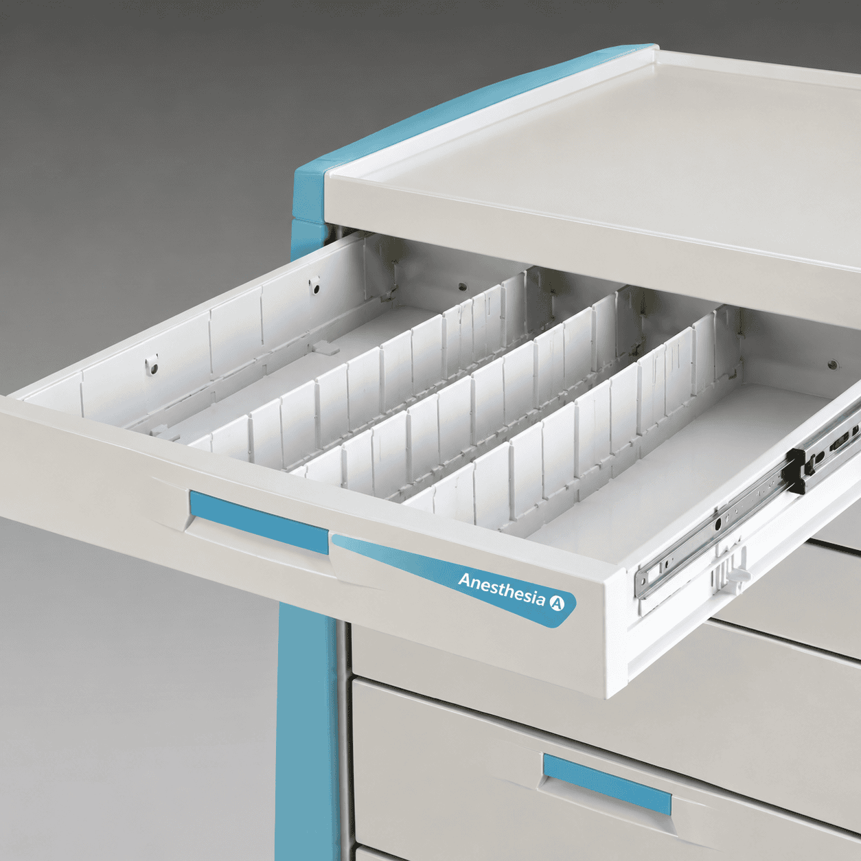 Accucart Premium Anesthesia Cart key lock - Image 3