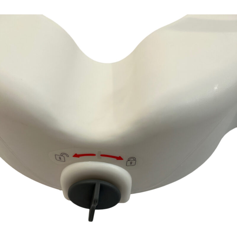 Raised toilet seat with lock and arm, Weight limit: 250 LBS. BS-30271G-1